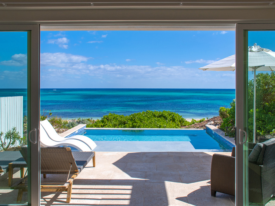 Beachfront Villas | Turks & Caicos Resort | Sailrock Resort